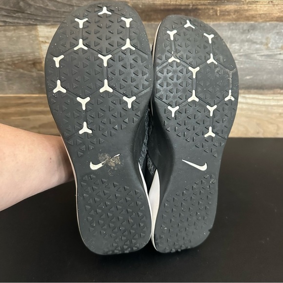 Nike Womens Foundation Elite TR Black White Running Shoes Exercise Sneakers 8.5 - Picture 6 of 7